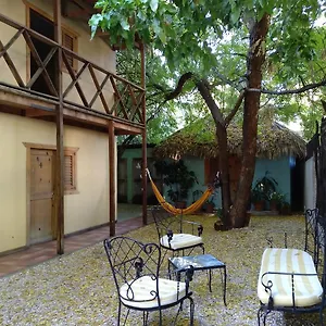 2* Hotel Loro Tuerto